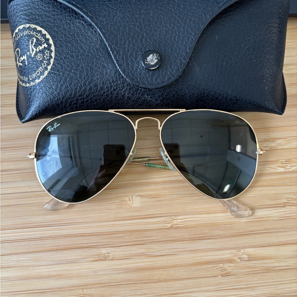 Ray-Ban Classic Gold Frame Sunglasses